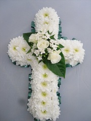 London Flower Net has a beautiful range of funeral flower arrangements
